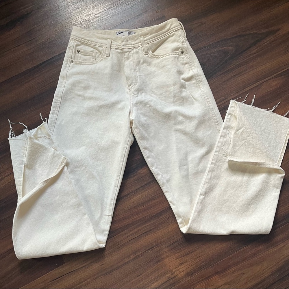 Zara Jeans NWT High Rise Split Seam Straight Ecru 4
